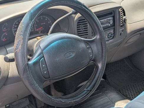 Used 1997 Ford F150 XLT RWD image 10