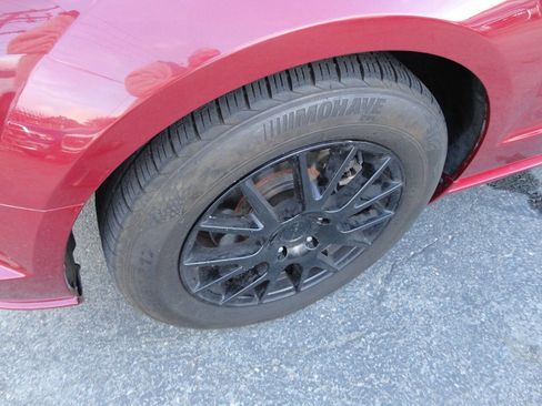 Used 2006 Ford Mustang GT Premium image 9