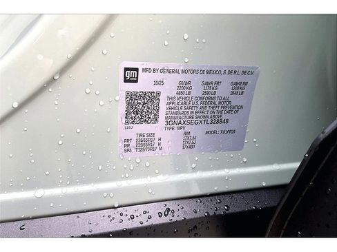 Used 2019 Nissan Versa SV image 17