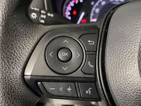Used 2024 Toyota RAV4 LE AWD/4WD image 20