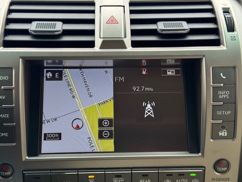 Used 2016 Lexus GX 460 Luxury image 19