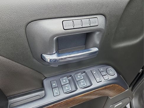 Certified 2018 GMC Sierra 1500 Denali w/ Denali Ultimate Package image 15