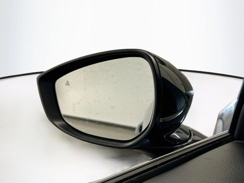 Used 2025 MAZDA CX-30 AWD 2.5 S w/ Preferred Package image 16