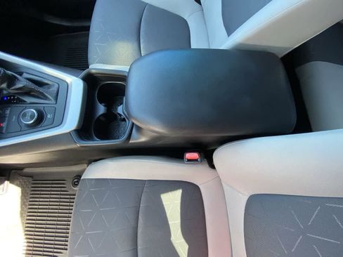 Certified 2021 Toyota RAV4 XLE w/ XLE Grade Weather Package AWD/4WD image 20