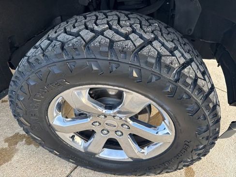 Used 2022 Ford F150 XLT w/ Equipment Group 302A High image 10