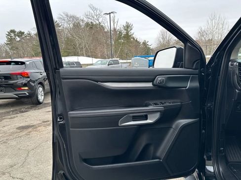 Used 2024 Ford Ranger Lariat w/ FX4 Off-Road Package image 22