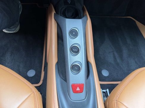 Used 2018 Ferrari 488 Spider RWD image 27