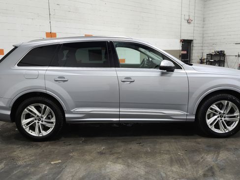 Used 2022 Audi Q7 Premium Plus w/ Premium Plus Package image 18