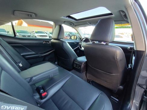 Used 2015 Lexus IS 250 image 41
