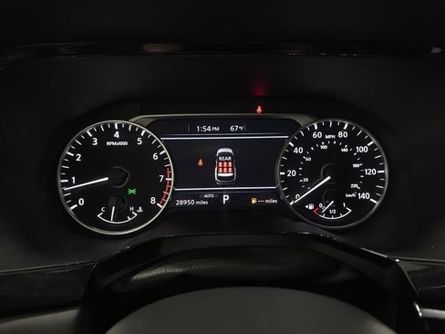 Used 2025 Nissan Pathfinder SV AWD/4WD image 19
