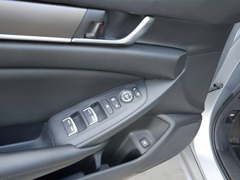 Certified 2022 Honda Accord LX image 15