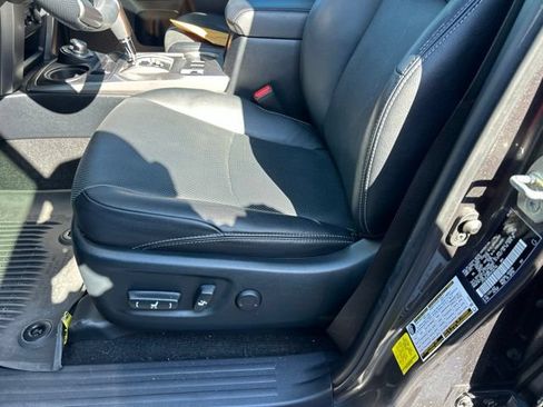 Used 2023 Toyota 4Runner Limited AWD/4WD image 12