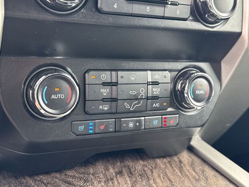 Used 2019 Ford F250 Lariat w/ Lariat Ultimate Package AWD/4WD image 21