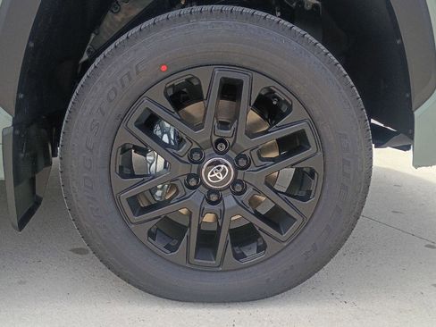 New 2026 Toyota Tundra Limited AWD/4WD image 22