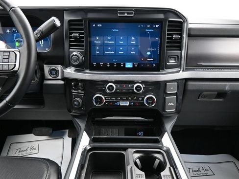 Used 2026 Ford F250 Platinum AWD/4WD image 21