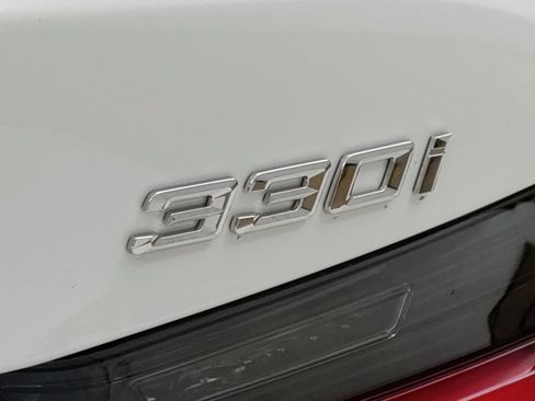 New 2026 BMW 330i 330i w/ Convenience Package image 19