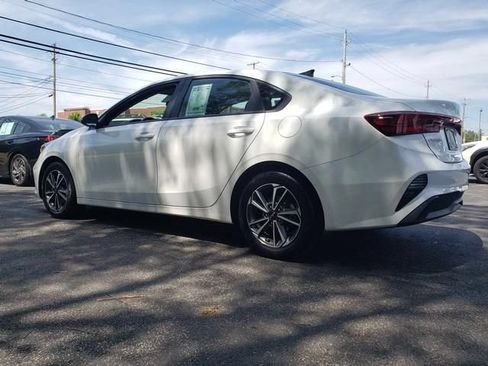 Used 2023 Kia Forte LXS FWD image 5