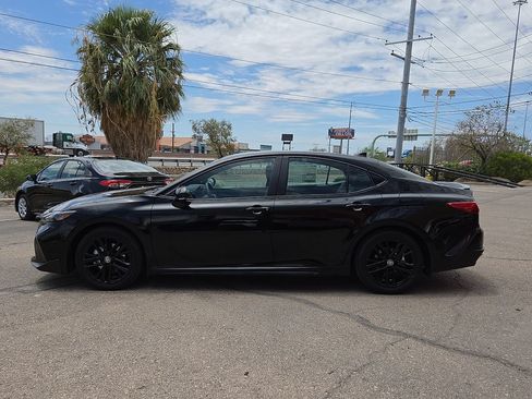 New 2026 Toyota Camry SE w/ Convenience Package FWD image 2
