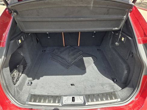 Used 2025 Jaguar F-PACE R-Dynamic S image 27