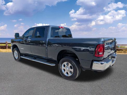 Certified 2026 RAM 2500 Big Horn AWD/4WD image 6