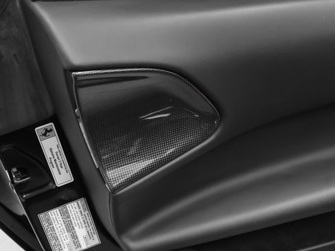 Certified 2023 Ferrari SF90 Spider Base image 82