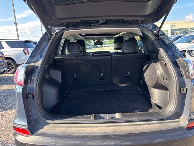 Used 2021 Jeep Cherokee Limited AWD/4WD image 7