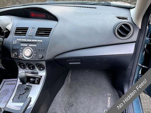 Used 2011 MAZDA MAZDA3 i Sport FWD image 10