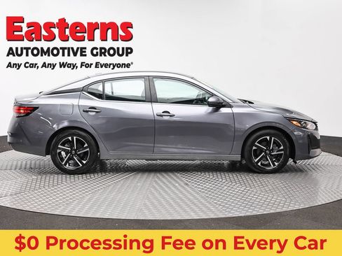 Used 2024 Nissan Sentra SV FWD image 4