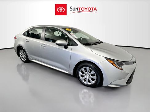 Used 2026 Toyota Corolla LE FWD image 1