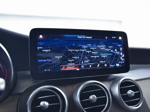 Used 2022 Mercedes-Benz GLC 300 GLC 300 image 18