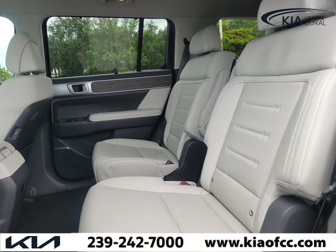 Used 2026 Hyundai Santa Fe Calligraphy FWD image 15