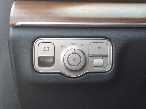 Used 2026 Mercedes-Benz GLE 350 4MATIC image 13