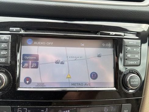 Used 2016 Nissan Rogue SL w/ SL Premium Package FWD image 20