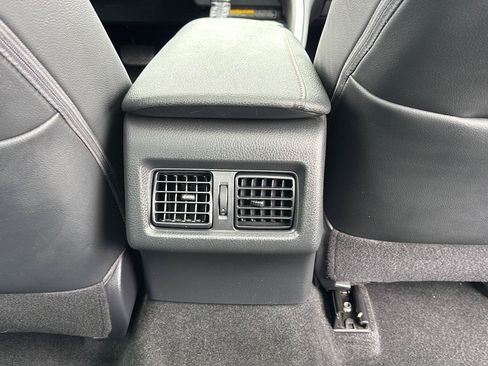 Used 2018 Toyota Camry XLE w/ Audio Package FWD image 17