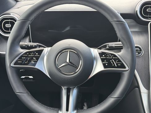 Used 2026 Mercedes-Benz GLC 300 4MATIC image 13