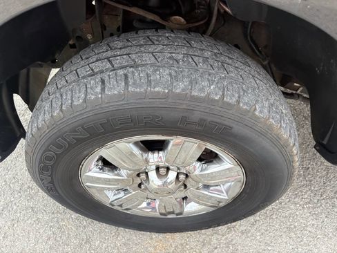 Used 2011 Ford F150 XLT w/ XLT Chrome Pkg AWD/4WD image 14