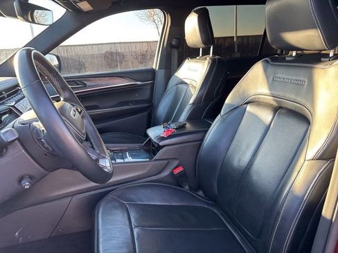 Used 2022 Jeep Grand Cherokee L Overland image 10