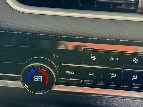 New 2026 Chevrolet Equinox LT w/ Convenience Package II image 15