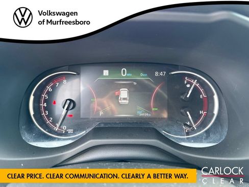 Used 2025 Toyota RAV4 XLE FWD image 9