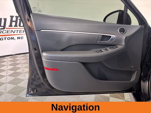 Used 2023 Hyundai Sonata SEL Plus image 9