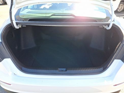 Used 2023 Honda Accord Sport image 29