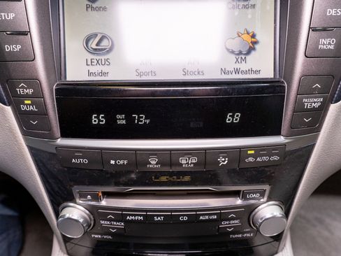 Used 2012 Lexus LS 460 w/ Comfort Pkg image 23