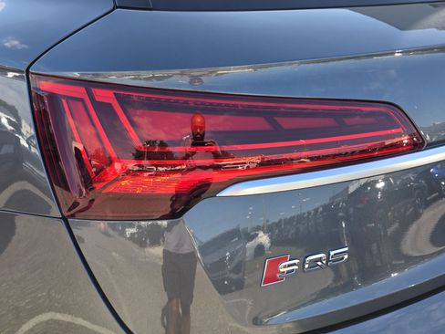 Certified 2024 Audi SQ5 Premium Plus w/ Premium Plus Package image 10