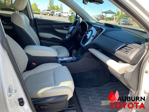 Used 2025 Subaru Ascent Limited AWD/4WD image 16