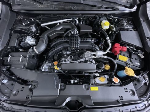 Used 2024 Subaru Crosstrek 2.0i Premium image 23