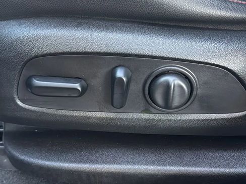 Used 2020 Chevrolet Blazer RS image 18