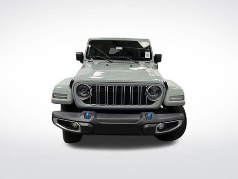 Used 2024 Jeep Wrangler Unlimited Sahara image 10