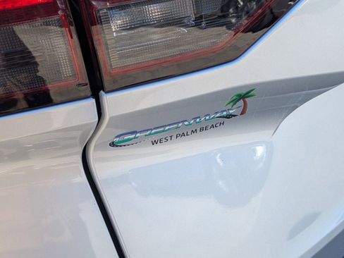 Used 2023 Nissan Rogue SV image 20