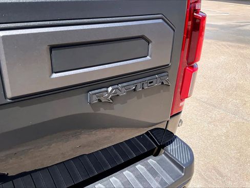 Used 2020 Ford F150 Raptor w/ Equipment Group 802A Luxury AWD/4WD image 10