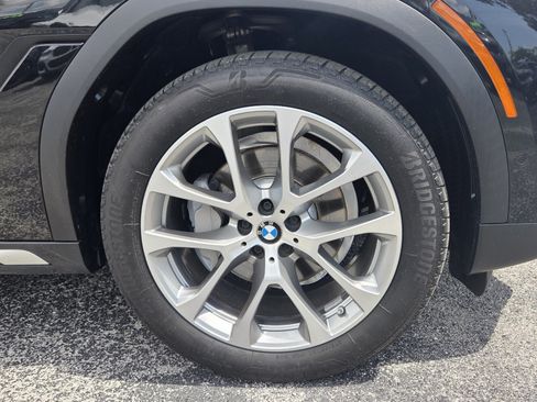 Used 2022 BMW X6 xDrive40i w/ Luxury Seating Package AWD/4WD image 9